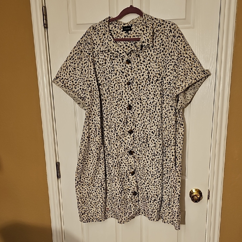 Leopard Print Button-Up Dress - Picture 2 of 4